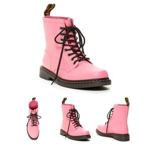 Dr. Martens DRENCH AW004 Pink Rubber Lace Up Rain Boots Women’s US 8 M.